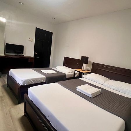 Hotel Capada Cebu Esterno foto